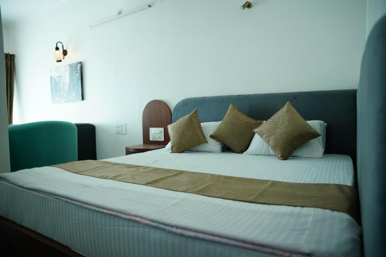 The Periwinkle Homestay Bhimtal Ngoại thất bức ảnh