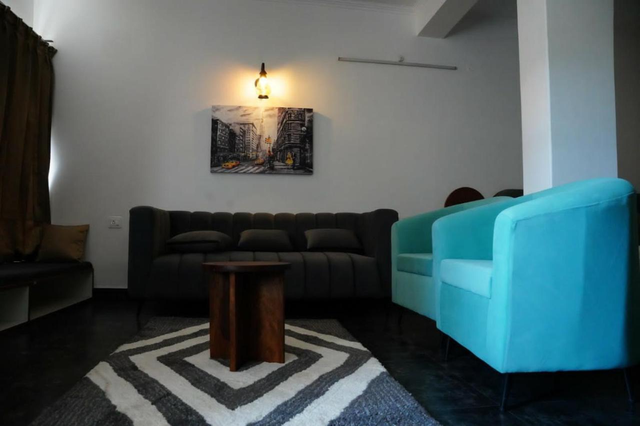 The Periwinkle Homestay Bhimtal Ngoại thất bức ảnh