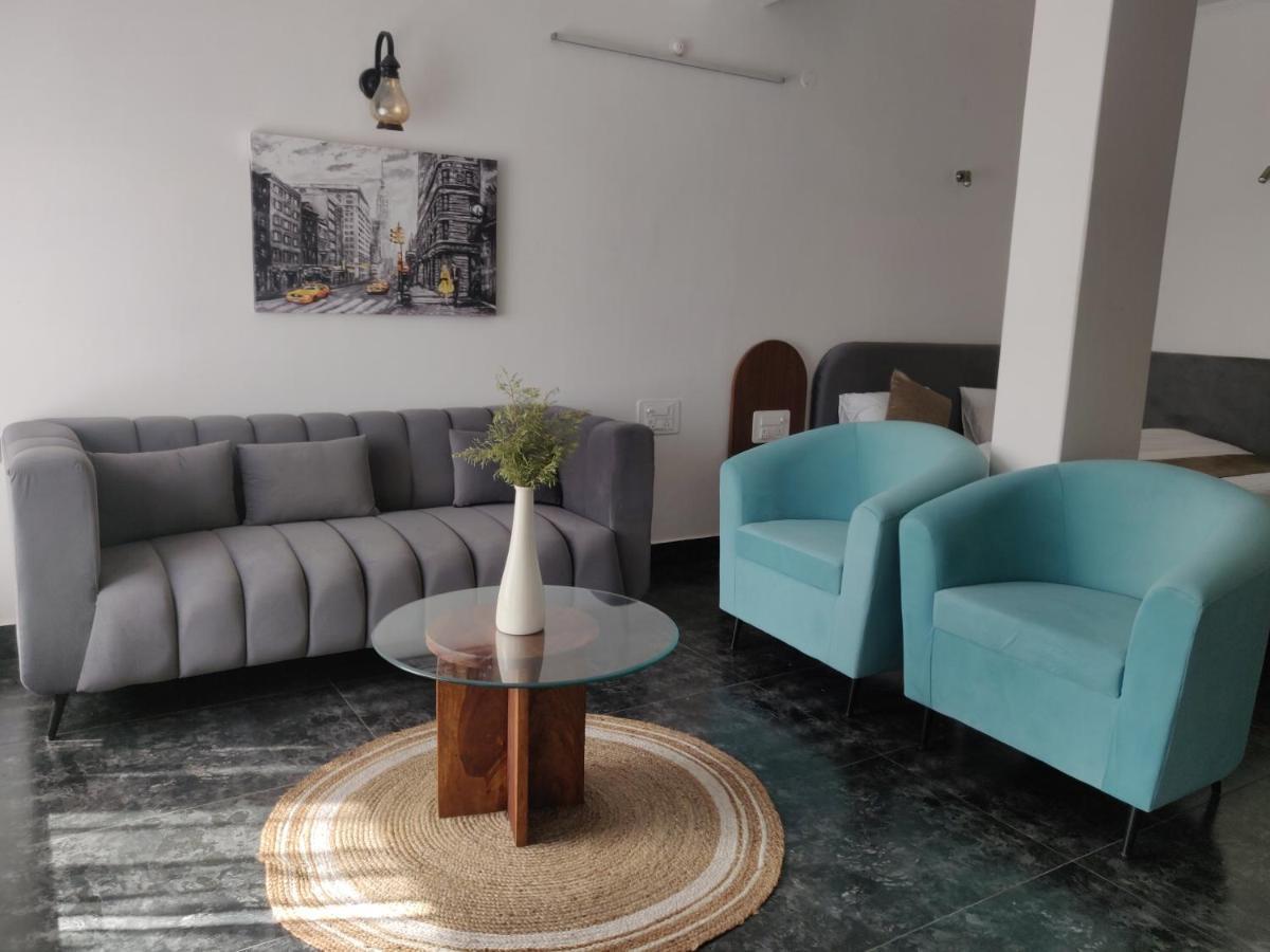 The Periwinkle Homestay Bhimtal Ngoại thất bức ảnh