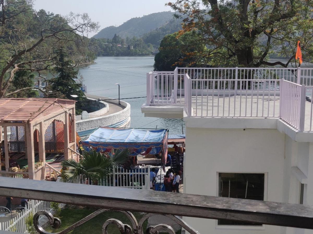 The Periwinkle Homestay Bhimtal Ngoại thất bức ảnh