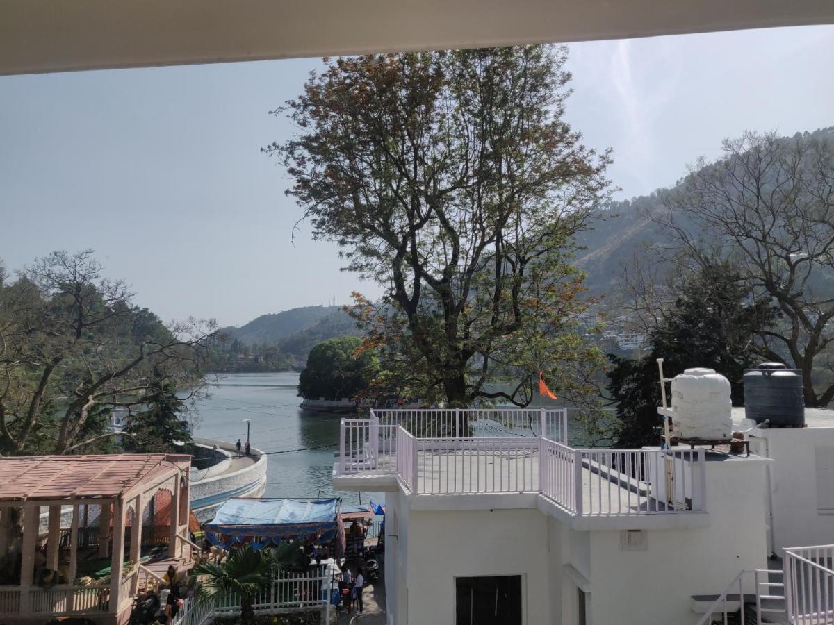 The Periwinkle Homestay Bhimtal Ngoại thất bức ảnh