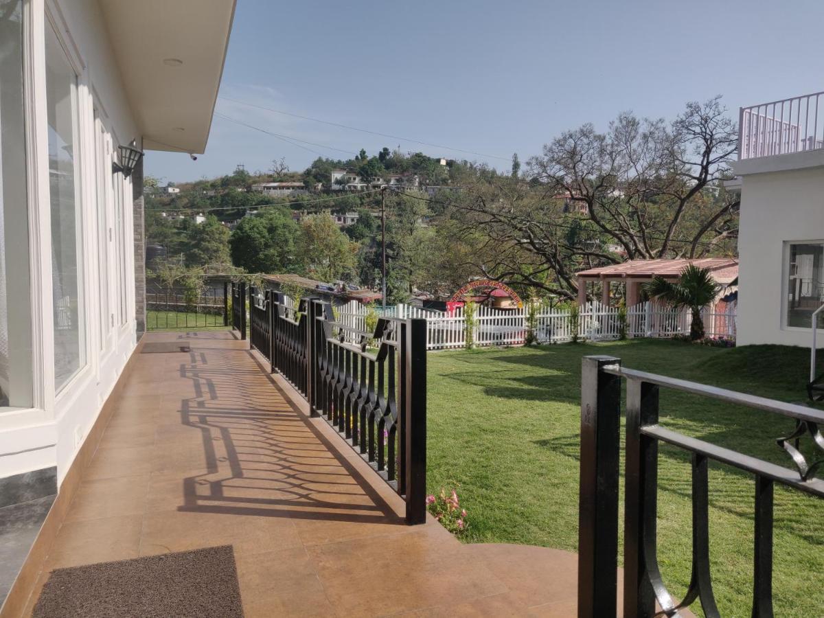 The Periwinkle Homestay Bhimtal Ngoại thất bức ảnh