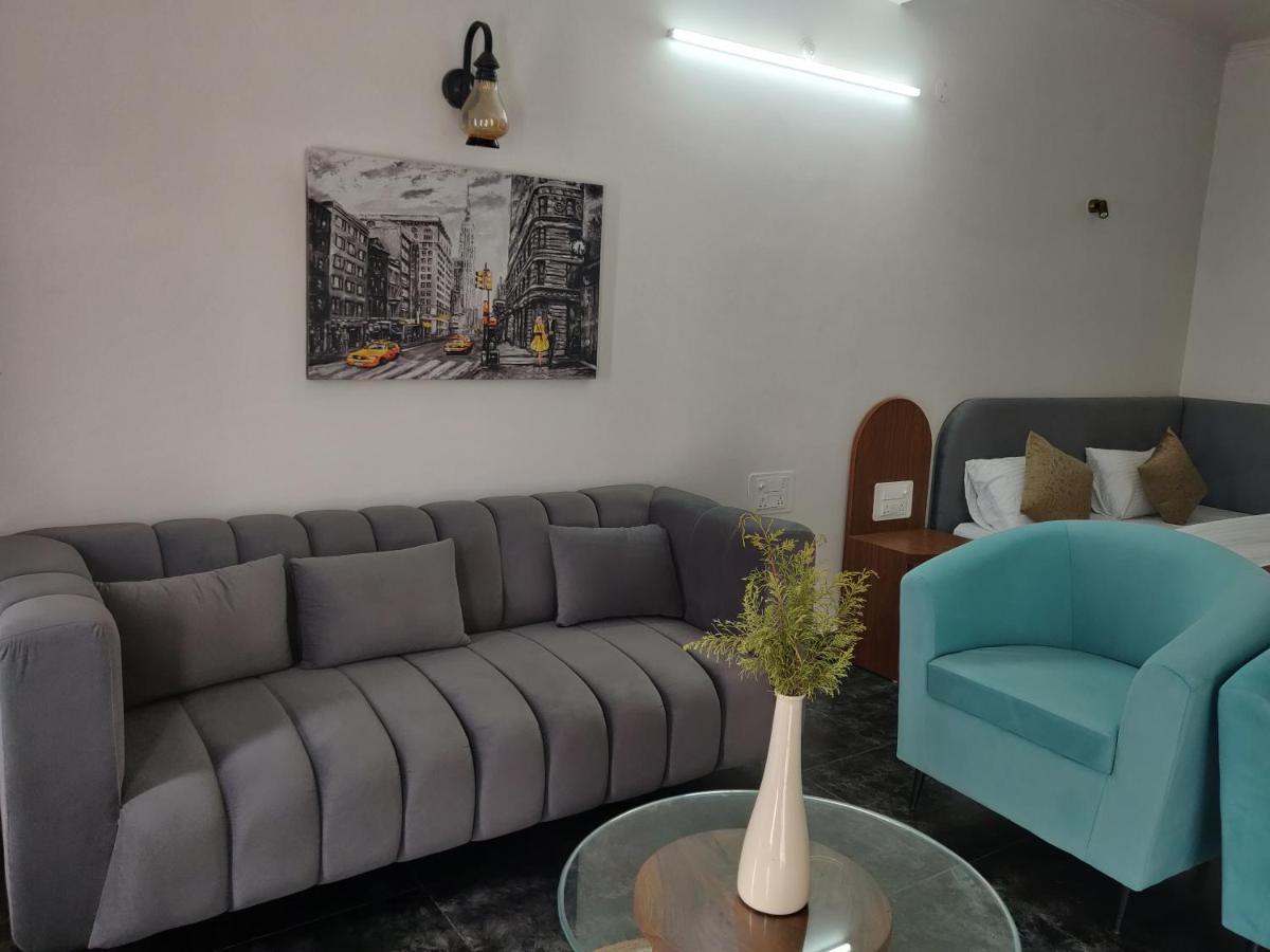 The Periwinkle Homestay Bhimtal Ngoại thất bức ảnh