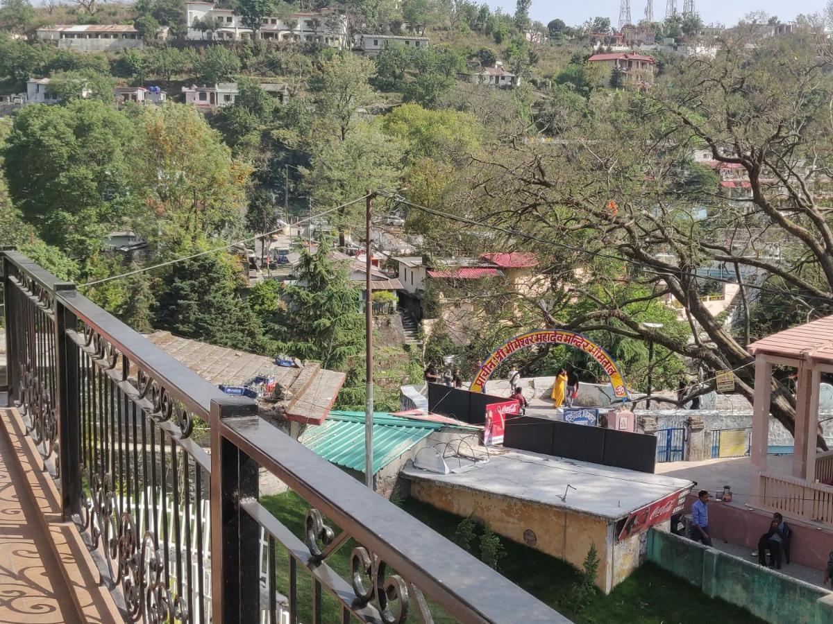 The Periwinkle Homestay Bhimtal Ngoại thất bức ảnh
