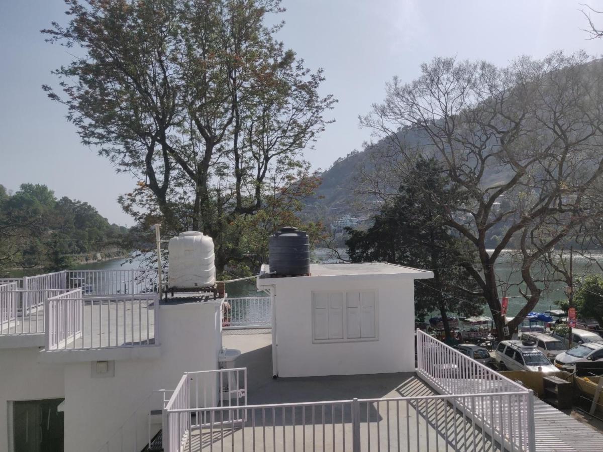 The Periwinkle Homestay Bhimtal Ngoại thất bức ảnh